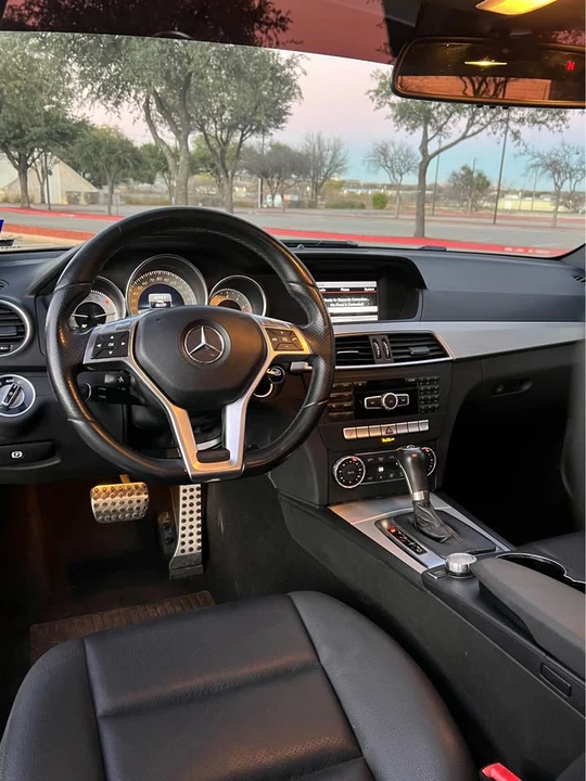 2013 Mercedes-Benz W204 C-Class - Image 8 of 12