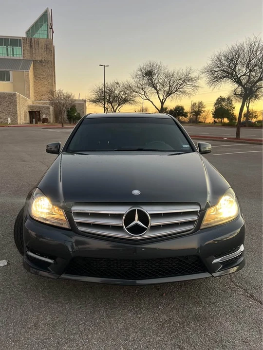 2013 Mercedes-Benz W204 C-Class - Image 4 of 12