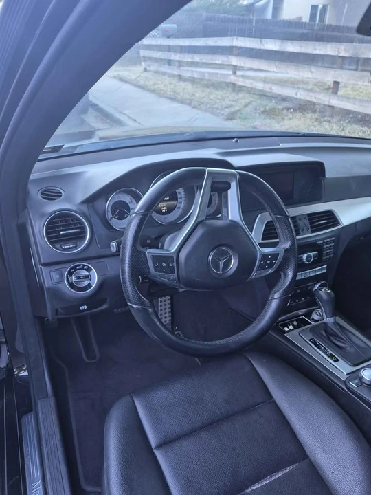 2013 Mercedes-Benz W204 C-Class - Image 6 of 10