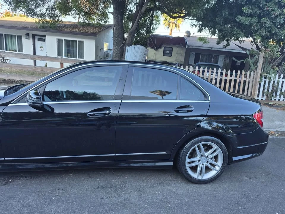 2013 Mercedes-Benz W204 C-Class - Image 2 of 10