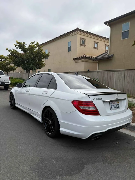 2013 Mercedes-Benz W204 C-Class - Image 4 of 11