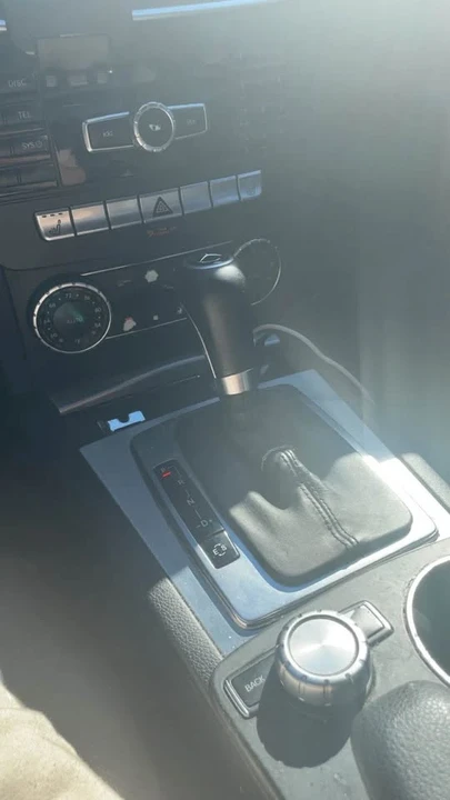 2013 Mercedes-Benz W204 C-Class - Image 7 of 11