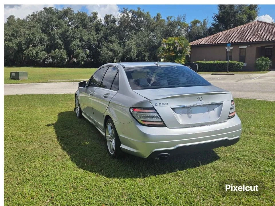 2013 Mercedes-Benz W204 C-Class - Image 8 of 8