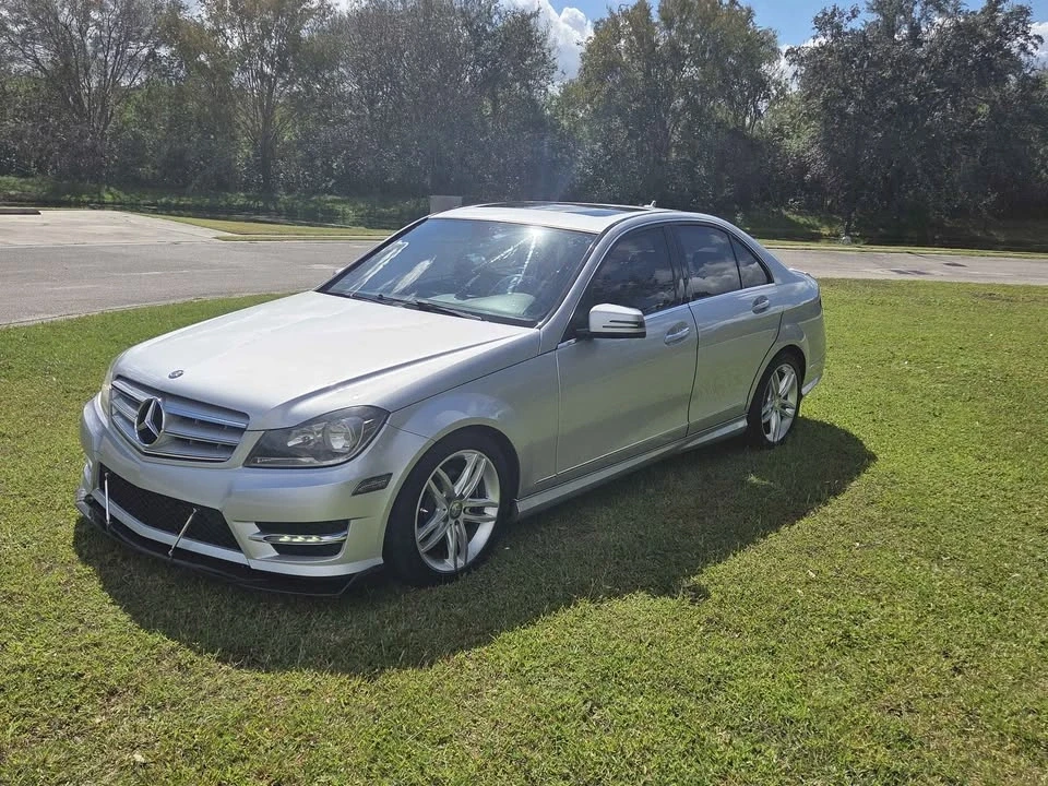 2013 Mercedes-Benz W204 C-Class - Image 4 of 8