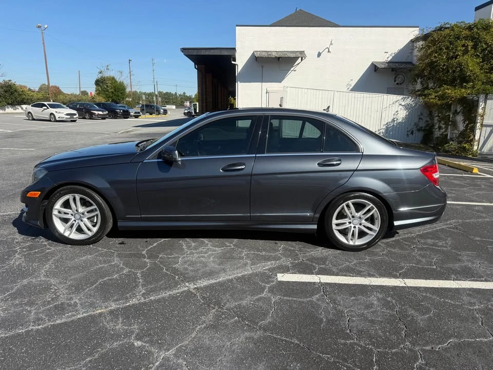 2013 Mercedes-Benz W204 C-Class - Image 4 of 16