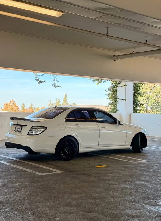 2013 Mercedes-Benz W204 C-Class - Image 4 of 13