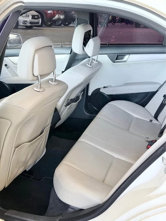 2013 Mercedes-Benz W204 C-Class - Image 11 of 13