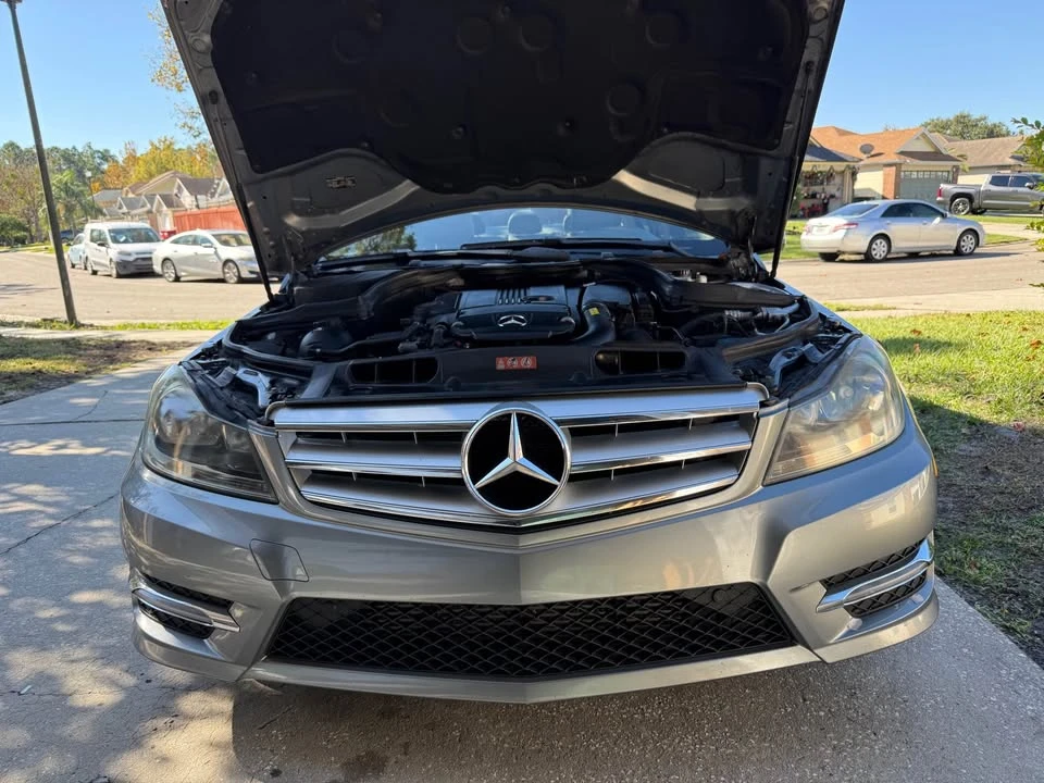 2013 Mercedes-Benz W204 C-Class - Image 14 of 20