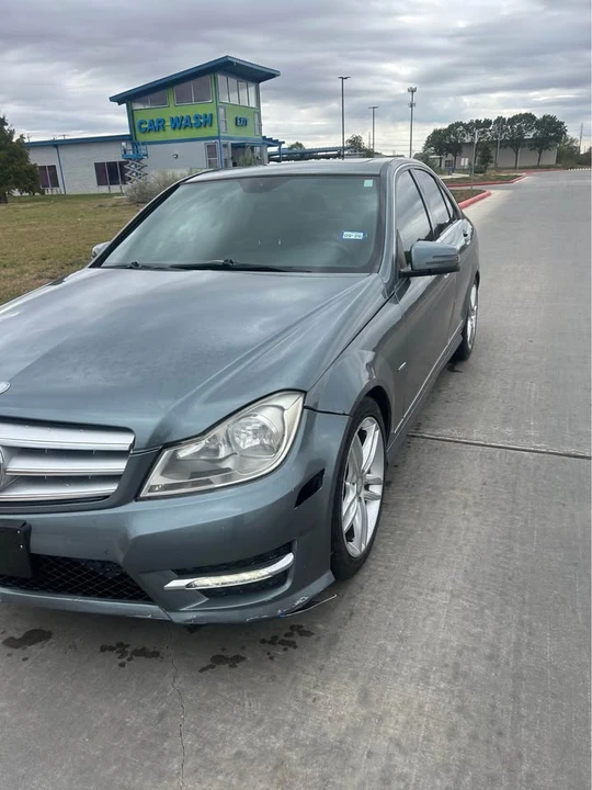 2013 Mercedes-Benz W204 C-Class - Image 2 of 15
