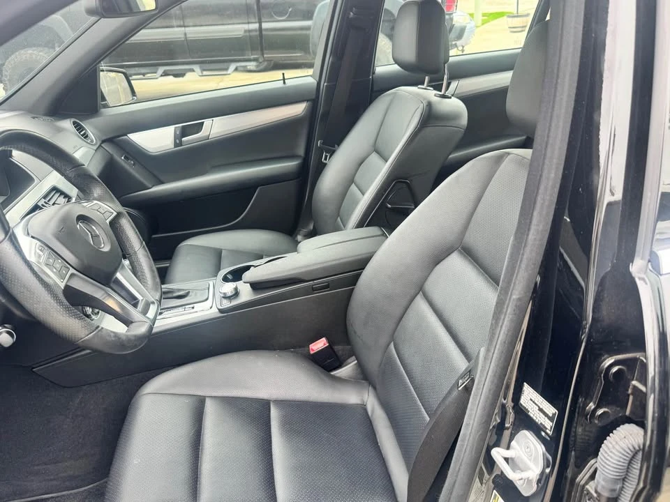 2013 Mercedes-Benz W204 C-Class - Image 6 of 8