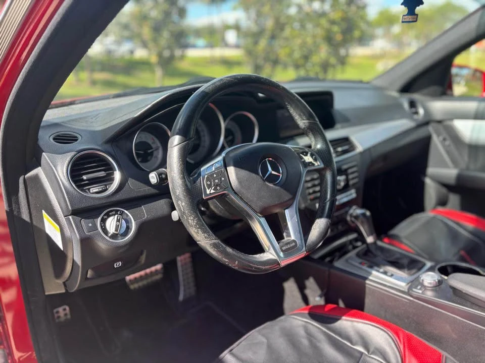 2013 Mercedes-Benz W204 C-Class - Image 16 of 18