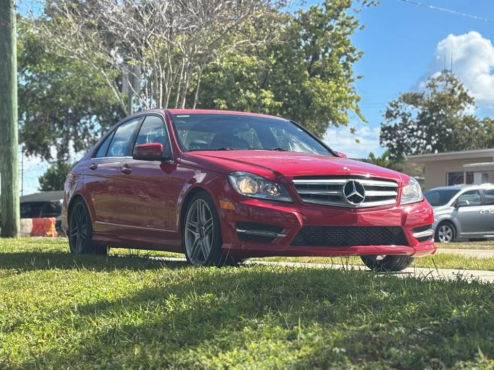 2013 Mercedes-Benz W204 C-Class - Image 3 of 18