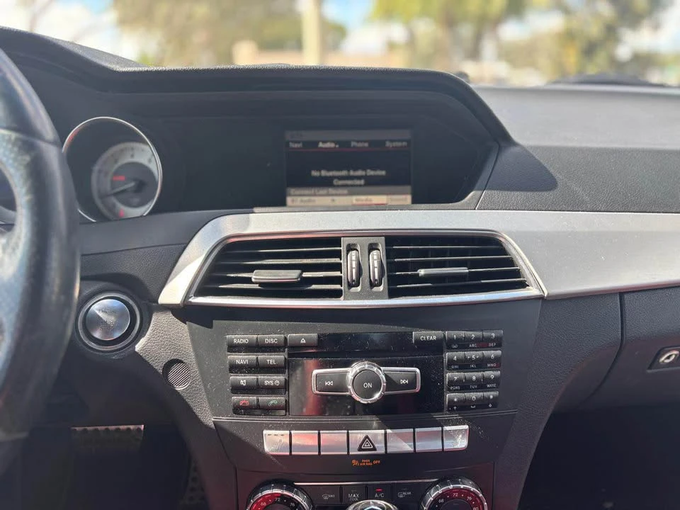 2013 Mercedes-Benz W204 C-Class - Image 11 of 18