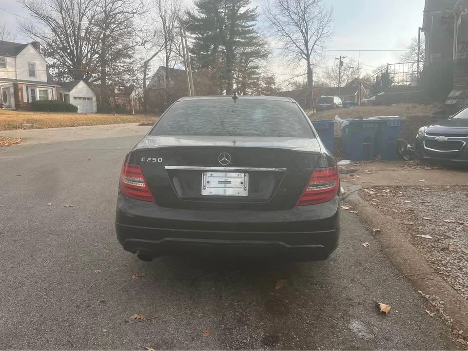 2013 Mercedes-Benz W204 C-Class - Image 4 of 15