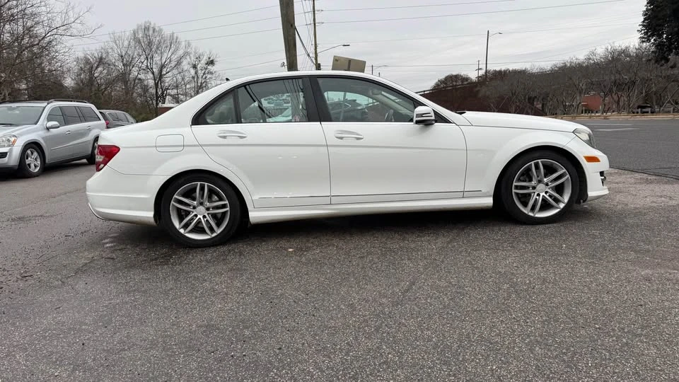 2013 Mercedes-Benz W204 C-Class - Image 7 of 14