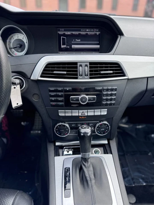 2013 Mercedes-Benz W204 C-Class - Image 10 of 10