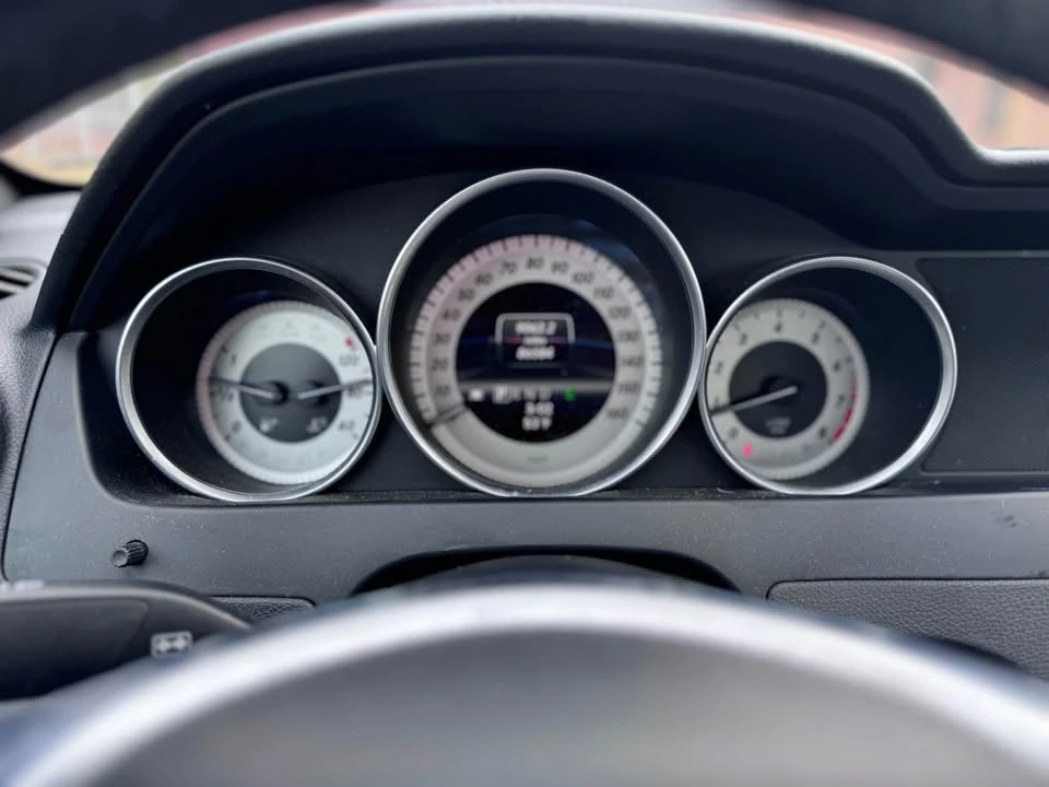 2013 Mercedes-Benz W204 C-Class - Image 9 of 10