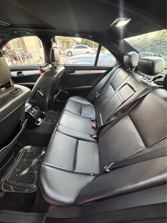 2013 Mercedes-Benz W204 C-Class - Image 3 of 12