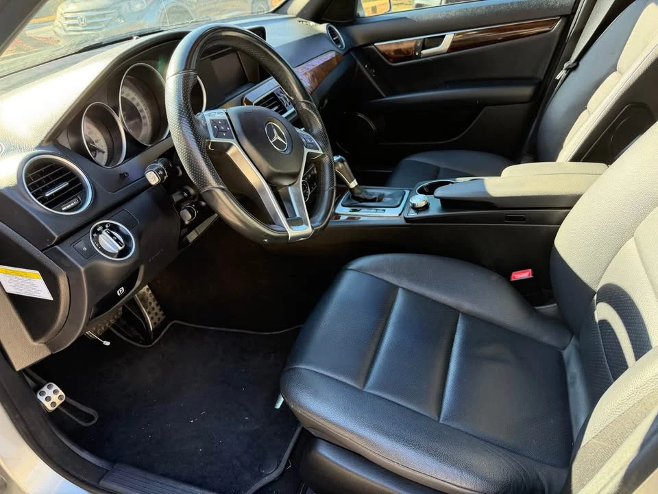 2013 Mercedes-Benz W204 C-Class - Image 8 of 15