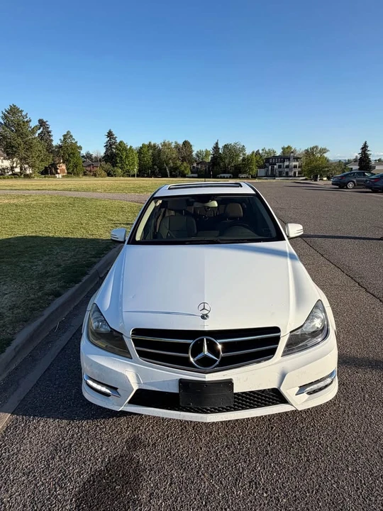2013 Mercedes-Benz W204 C-Class - Image 9 of 9