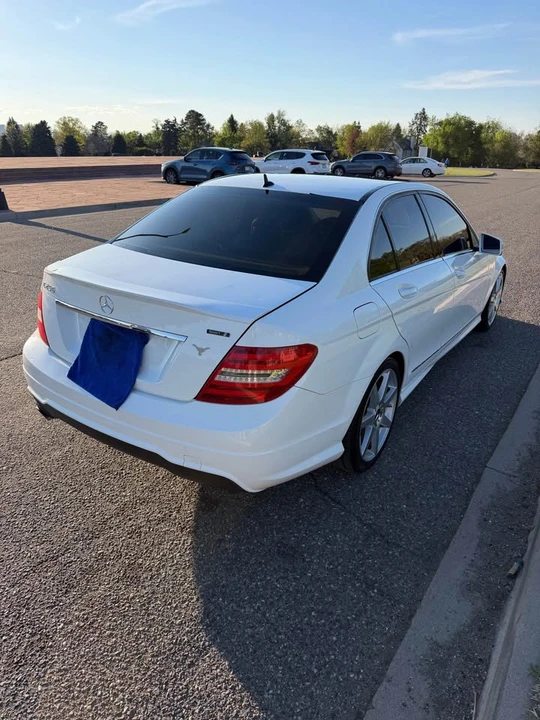 2013 Mercedes-Benz W204 C-Class - Image 7 of 9