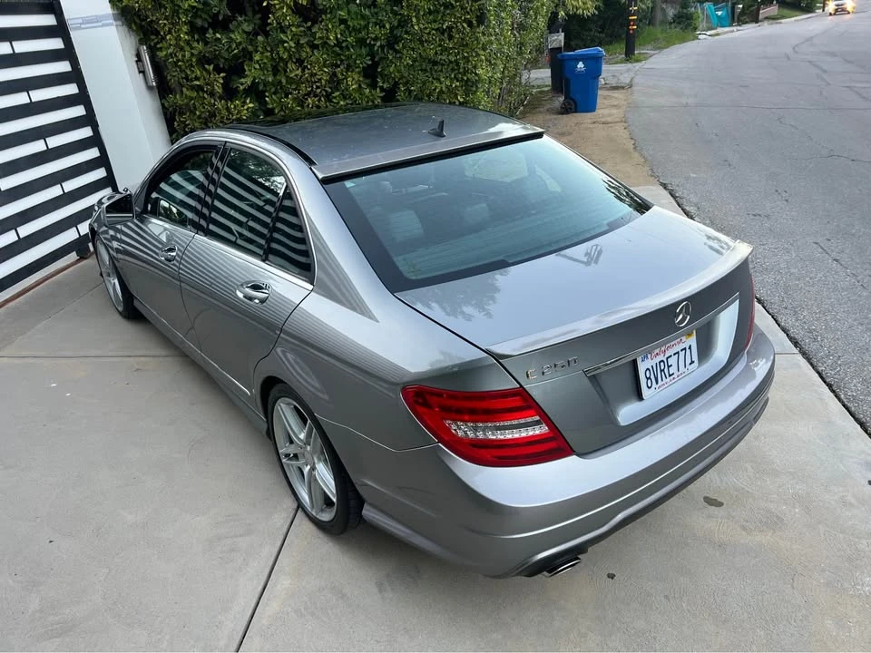 2013 Mercedes-Benz W204 C-Class - Image 12 of 17