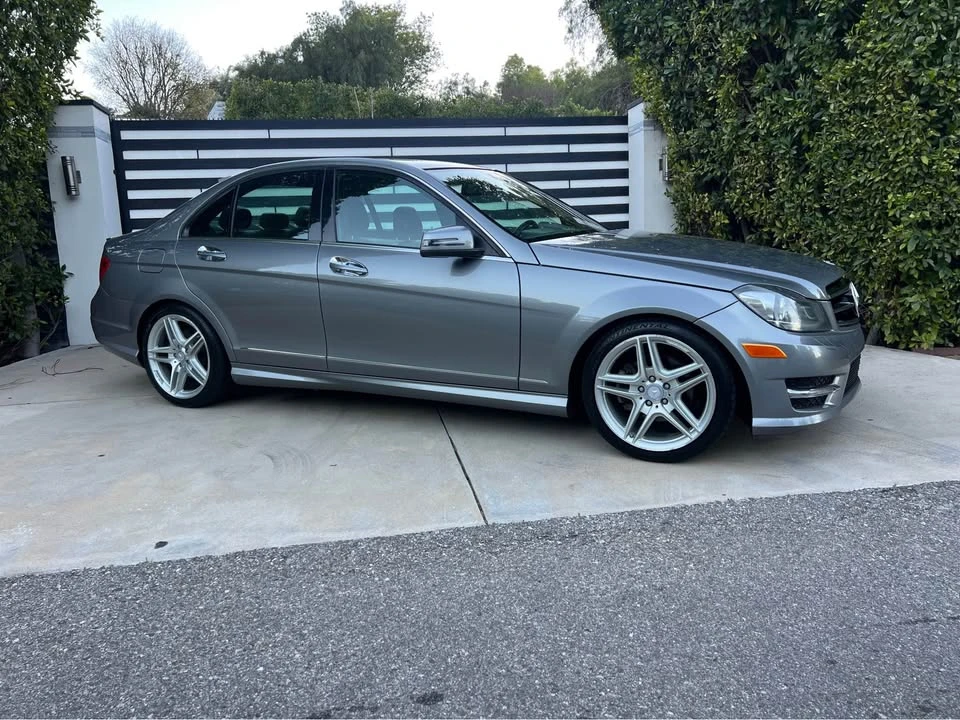 2013 Mercedes-Benz W204 C-Class - Image 6 of 17