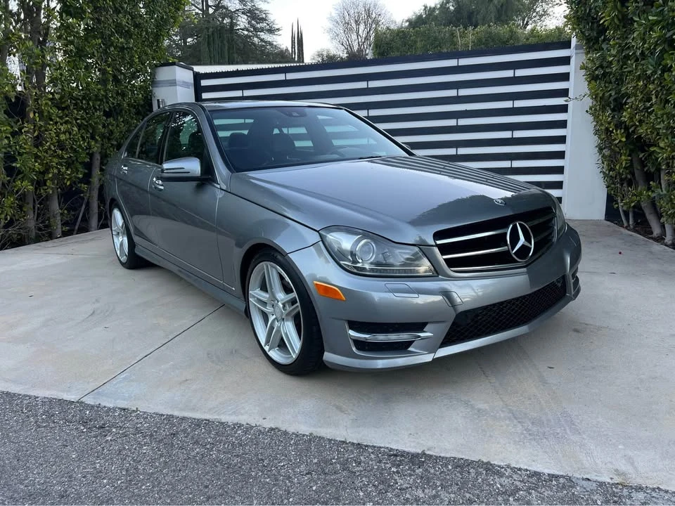 2013 Mercedes-Benz W204 C-Class - Image 5 of 17