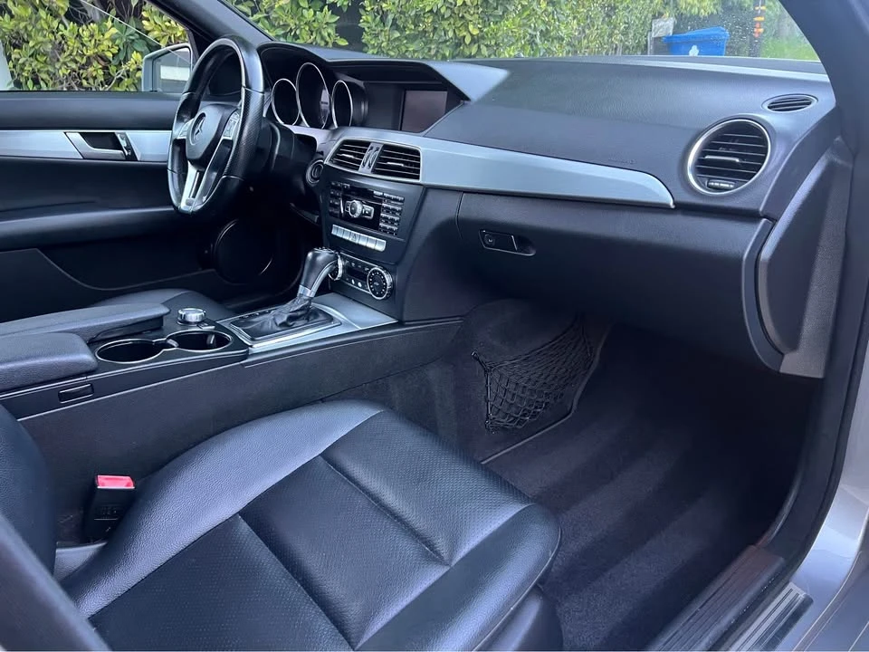 2013 Mercedes-Benz W204 C-Class - Image 14 of 17