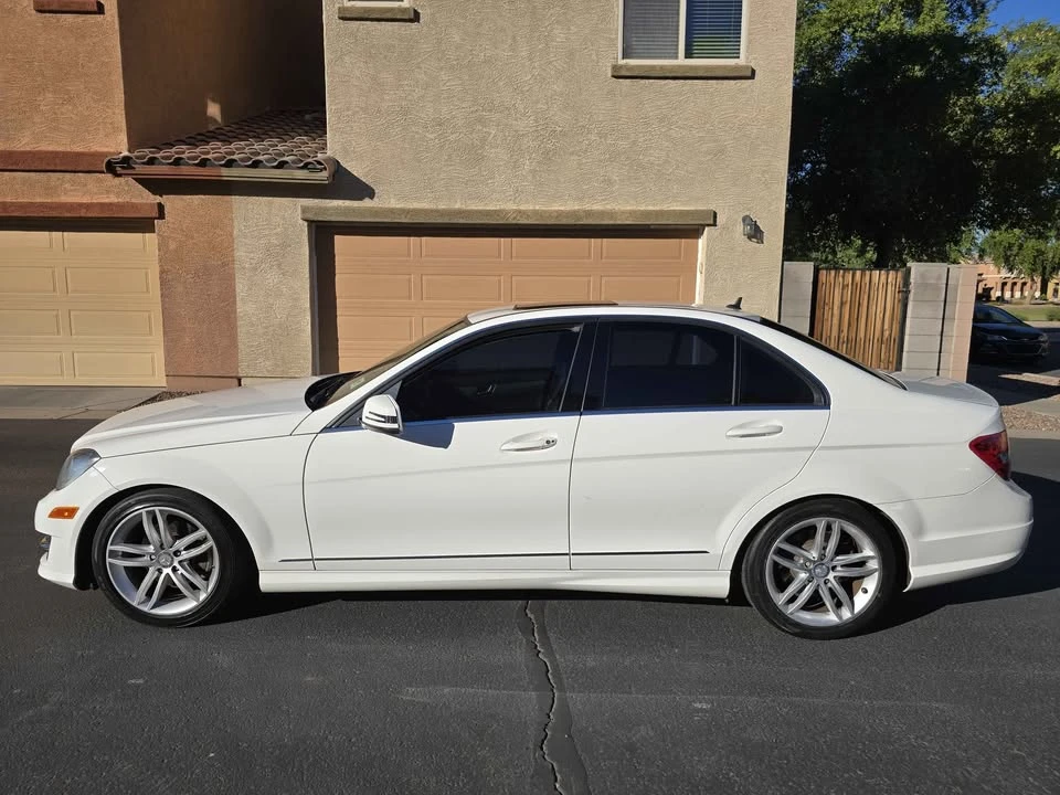 2013 Mercedes-Benz W204 C-Class - Image 6 of 14
