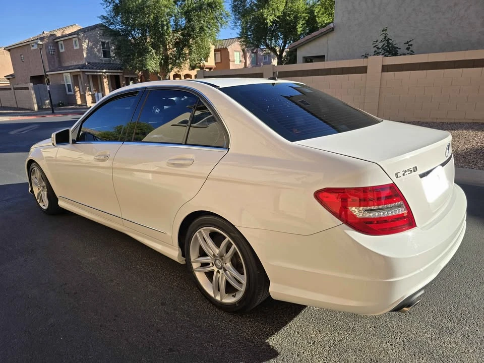 2013 Mercedes-Benz W204 C-Class - Image 3 of 14