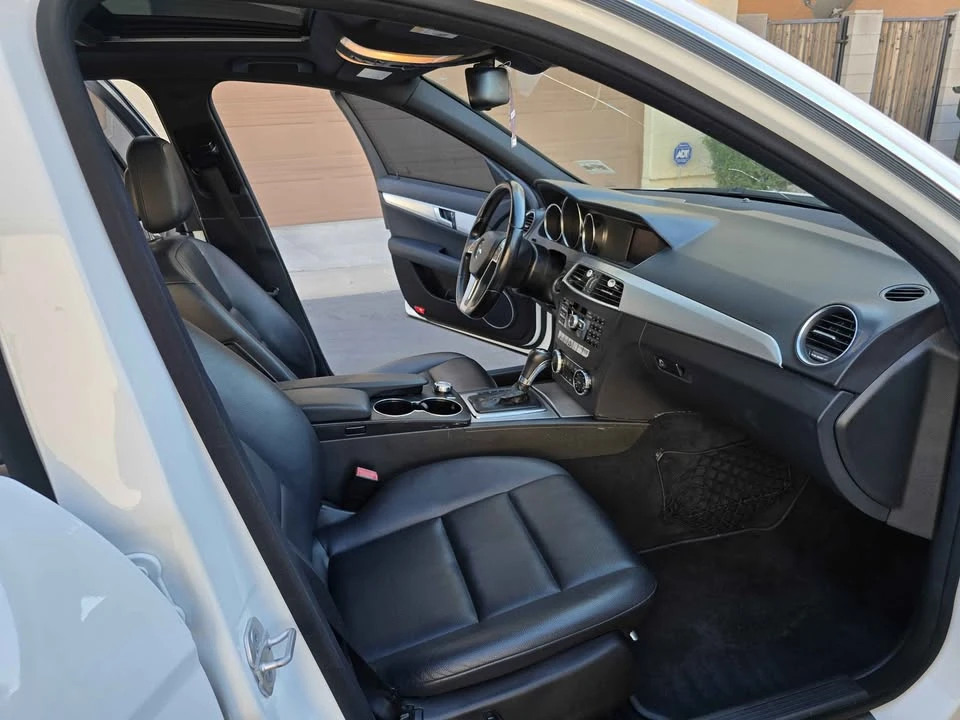 2013 Mercedes-Benz W204 C-Class - Image 13 of 14
