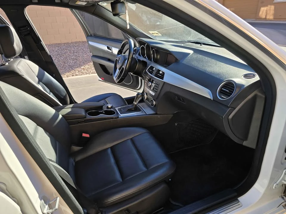 2013 Mercedes-Benz W204 C-Class - Image 10 of 14