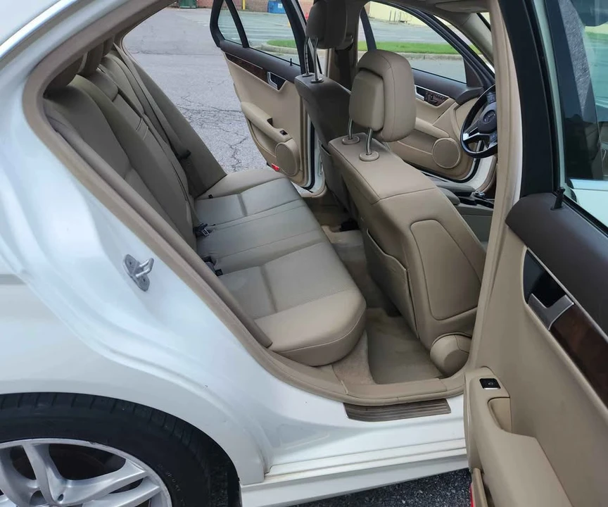 2013 Mercedes-Benz W204 C-Class - Image 6 of 9