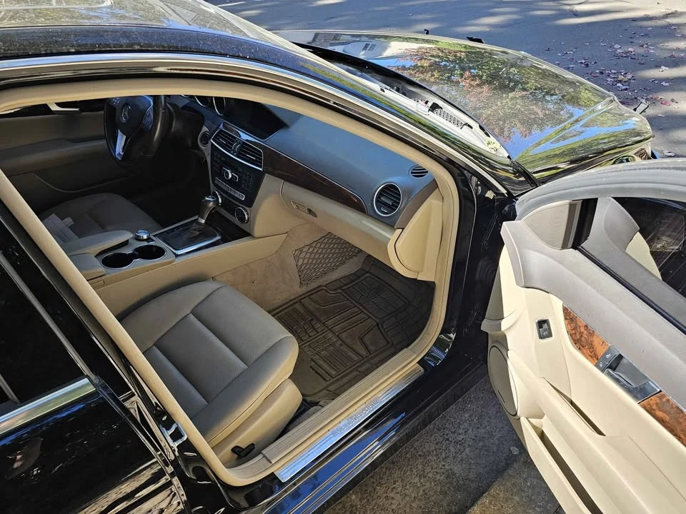 2013 Mercedes-Benz W204 C-Class - Image 8 of 12