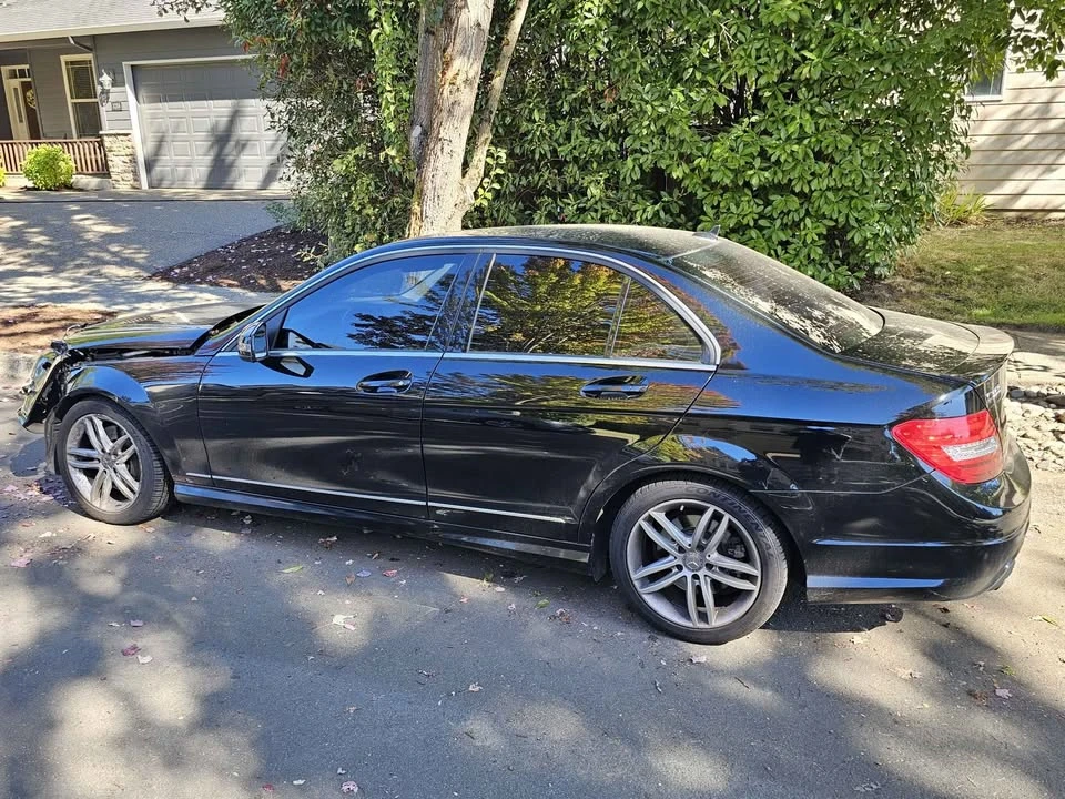 2013 Mercedes-Benz W204 C-Class - Image 11 of 12