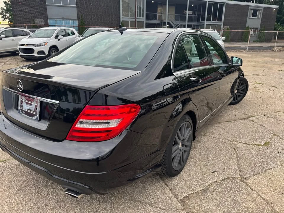 2013 Mercedes-Benz W204 C-Class - Image 4 of 19