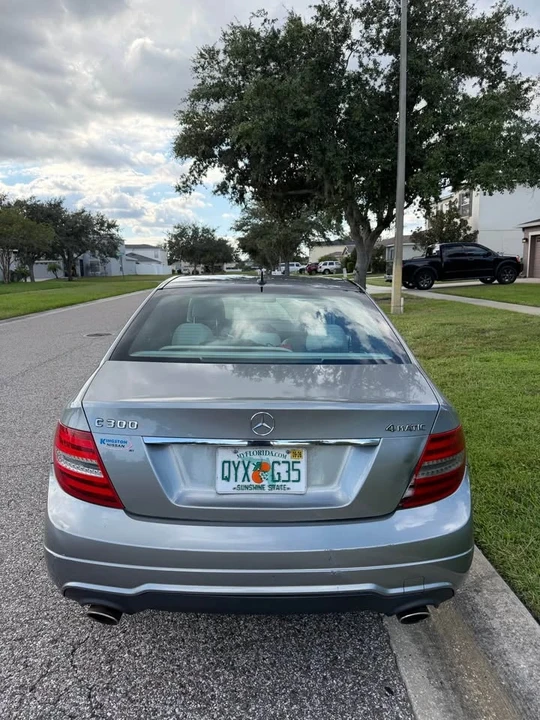 2013 Mercedes-Benz W204 C-Class - Image 8 of 17
