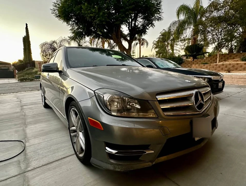 2013 Mercedes-Benz W204 C-Class - Image 4 of 10