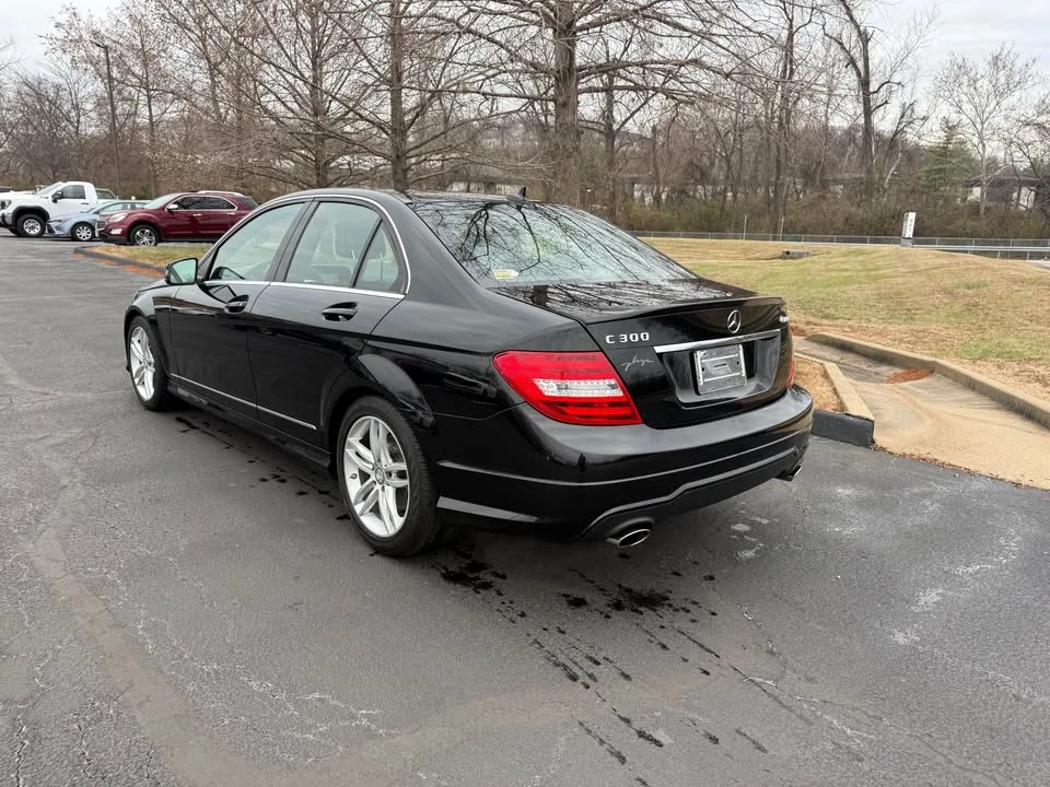 2013 Mercedes-Benz W204 C-Class - Image 4 of 9