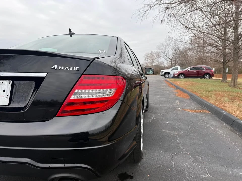 2013 Mercedes-Benz W204 C-Class - Image 5 of 9