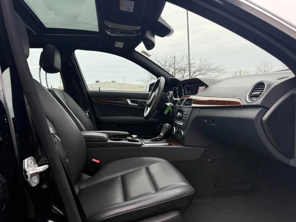 2013 Mercedes-Benz W204 C-Class - Image 7 of 9