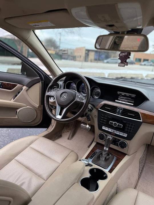 2013 Mercedes-Benz W204 C-Class - Image 18 of 20
