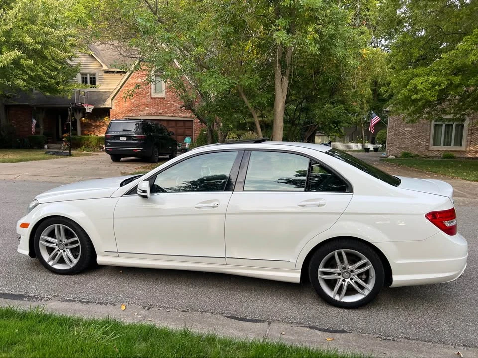 2013 Mercedes-Benz W204 C-Class - Image 6 of 15