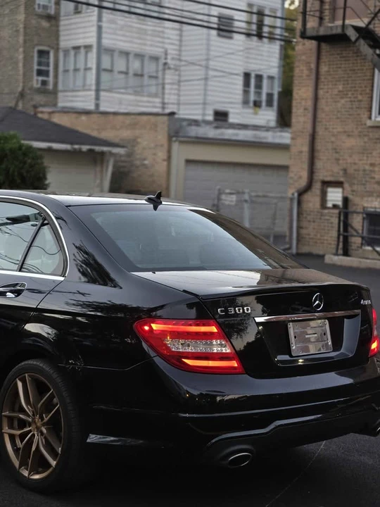 2013 Mercedes-Benz W204 C-Class - Image 7 of 15