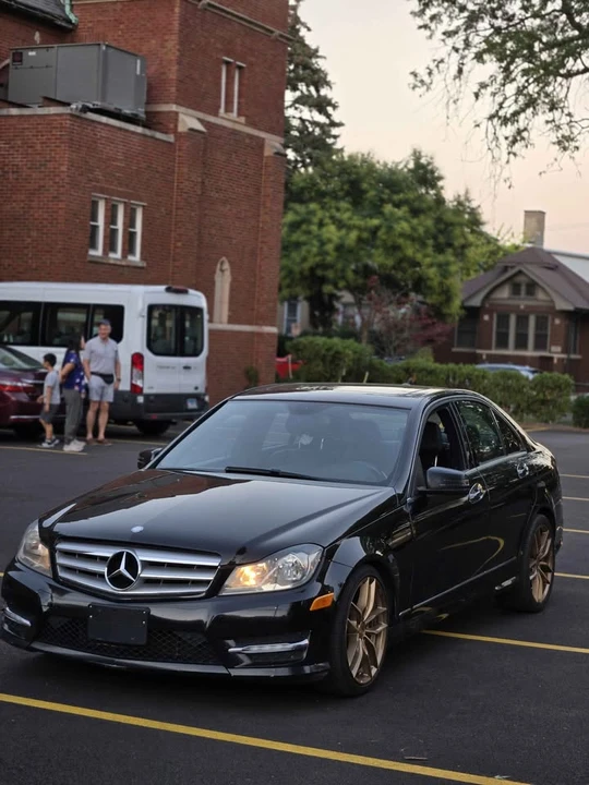 2013 Mercedes-Benz W204 C-Class - Image 2 of 15