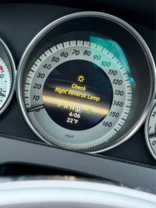 2013 Mercedes-Benz W204 C-Class - Image 8 of 11