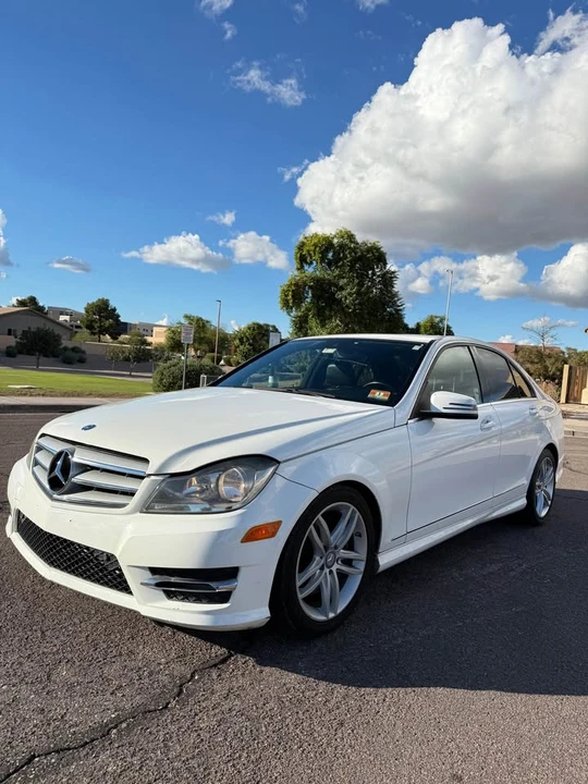 2013 Mercedes-Benz W204 C-Class - Image 4 of 12