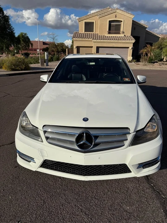2013 Mercedes-Benz W204 C-Class - Image 3 of 12