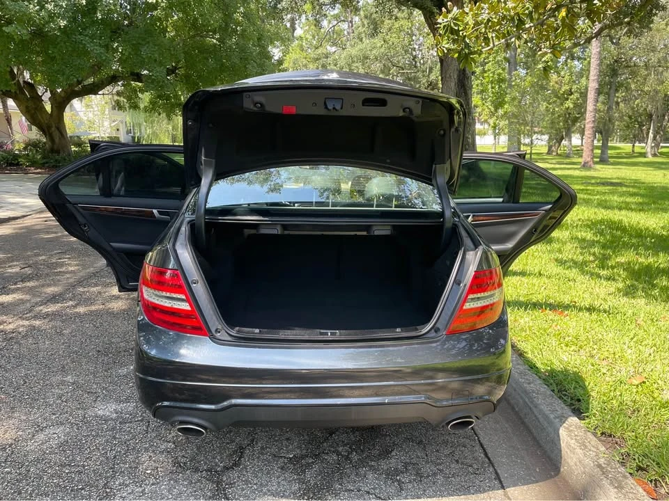 2013 Mercedes-Benz W204 C-Class - Image 10 of 19